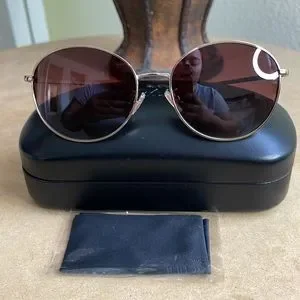 Coach | Accessories | Copy Coach Womens Sunglasses | Poshmark display picture 3